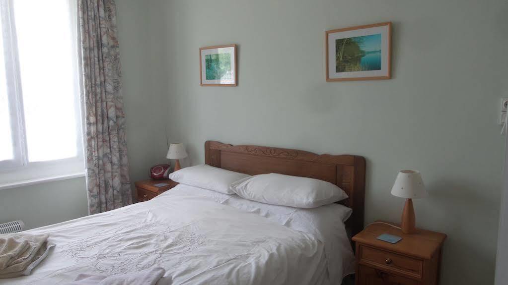 Webb'S Of Glomel Bed & Breakfast エクステリア 写真