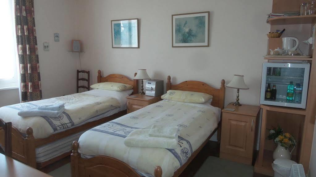 Webb'S Of Glomel Bed & Breakfast エクステリア 写真